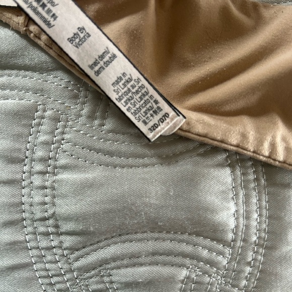 Victoria's Secret VS Body by Victoria Nude Lined Demi Bra Convertible Straps 32D - Picture 5 of 5